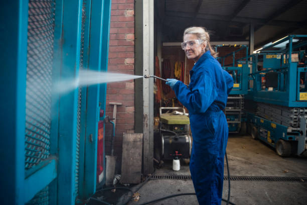 Best Machinery and Equipment Cleaning  in Palo, IA